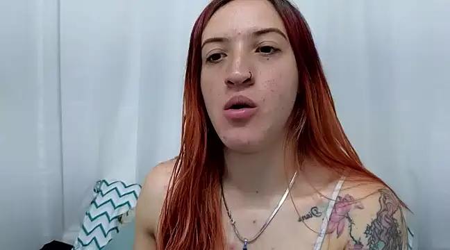 Snapshot of ninaa_fox chatting on February 2025 04:47:02 PM ninaa fox online show from February 2025 04:47:02 PM