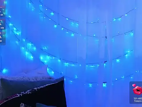 Snapshot of ninaa_fox chatting on February 2026 02:21:02 PM ninaa fox online show from February 2026 02:21:02 PM