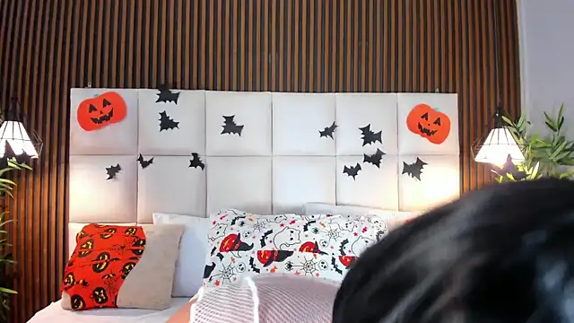 naughty flower18 online show from October 2025 10:50:01 PM