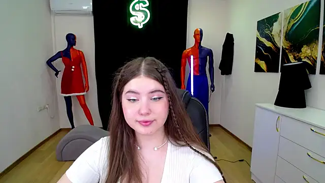Snapshot of NicoleFoxery chatting on January 2025 06:21:01 PM NicoleFoxery online show from January 2025 06:21:01 PM