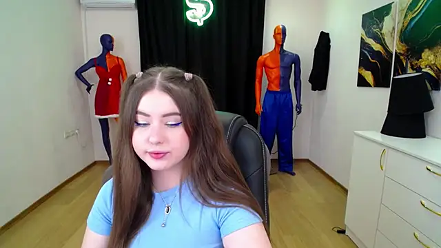 Snapshot of NicoleFoxery chatting on January 2025 06:18:01 PM NicoleFoxery online show from January 2025 06:18:01 PM
