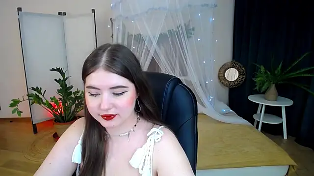 Snapshot of NicoleFoxery chatting on February 2025 06:25:02 AM NicoleFoxery online show from February 2025 06:25:02 AM