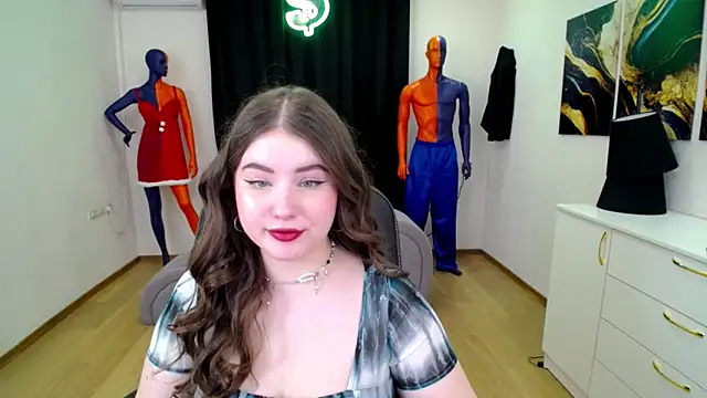 Snapshot of NicoleFoxery chatting on February 2025 06:35:01 AM NicoleFoxery online show from February 2025 06:35:01 AM