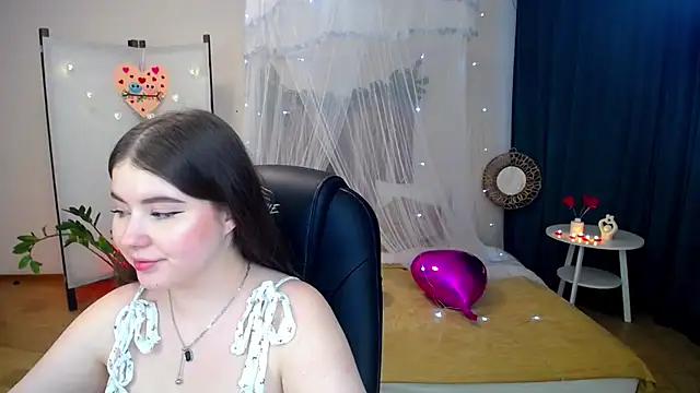 Snapshot of NicoleFoxery chatting on February 2025 08:10:01 AM NicoleFoxery online show from February 2025 08:10:01 AM