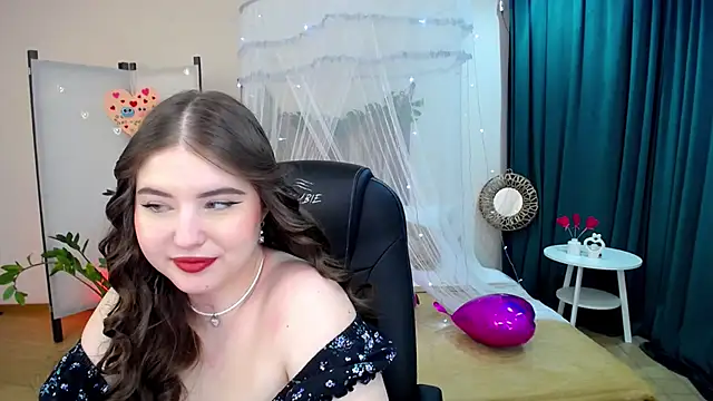 Snapshot of NicoleFoxery chatting on February 2025 06:29:02 AM NicoleFoxery online show from February 2025 06:29:02 AM