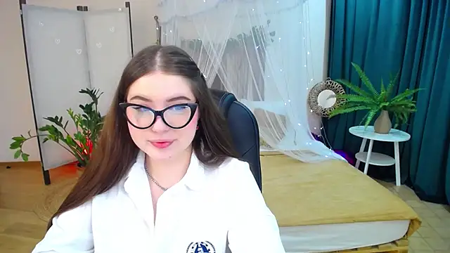 Snapshot of NicoleFoxery chatting on March 2025 06:22:02 PM NicoleFoxery online show from March 2025 06:22:02 PM