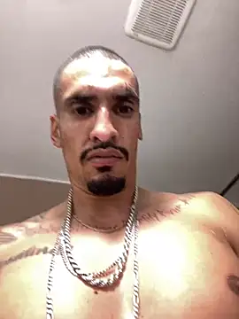 Snapshot of Prettyboiflaco chatting on February 2025 10:59:01 PM Prettyboiflaco online show from February 2025 10:59:01 PM