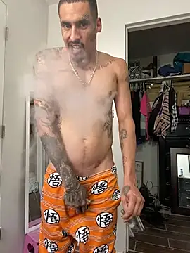 Snapshot of Prettyboiflaco chatting on February 2025 03:21:01 PM Prettyboiflaco online show from February 2025 03:21:01 PM