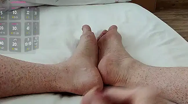 Snapshot of theSecretBallerino chatting on January 2025 05:32:01 AM theSecretBallerino online show from January 2025 05:32:01 AM