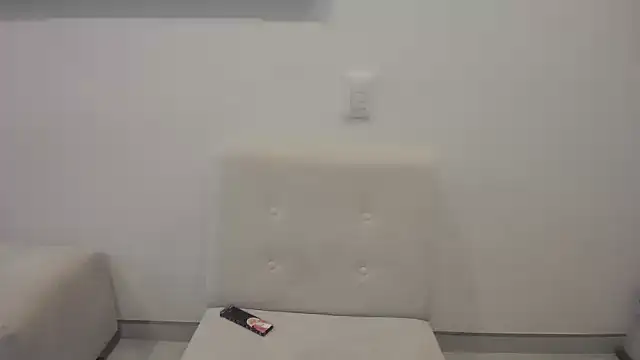 Snapshot of michell_fun23 chatting on February 2025 07:31:02 PM michell fun23 online show from February 2025 07:31:02 PM