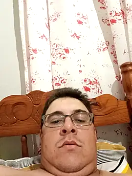 Snapshot of Edsondsos chatting on March 2026 11:43:02 PM Edsondsos online show from March 2026 11:43:02 PM