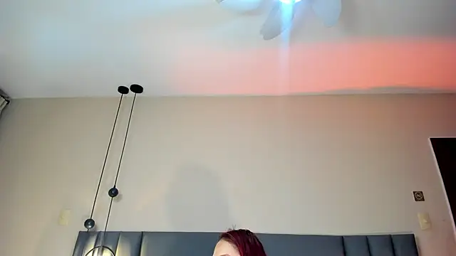 Snapshot of JupiteFox chatting on April 2026 12:44:02 AM JupiteFox online show from April 2026 12:44:02 AM