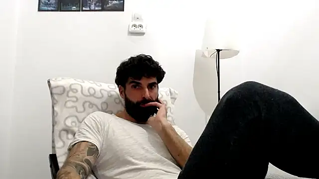 Verycutex online show from February 2026 08:20:02 PM