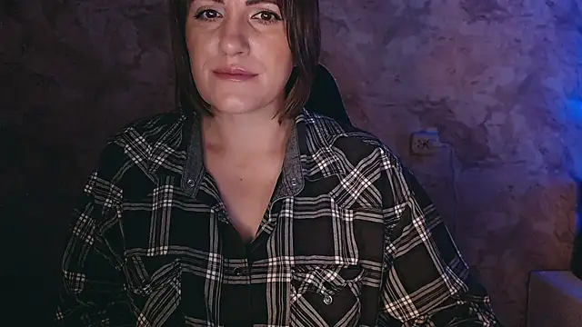 Snapshot of _letty_ chatting on December 2024 09:00:02 PM  letty  online show from December 2024 09:00:02 PM