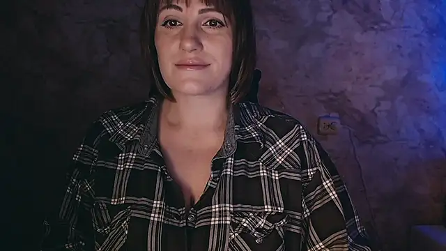 Snapshot of _letty_ chatting on January 2025 09:53:01 PM  letty  online show from January 2025 09:53:01 PM