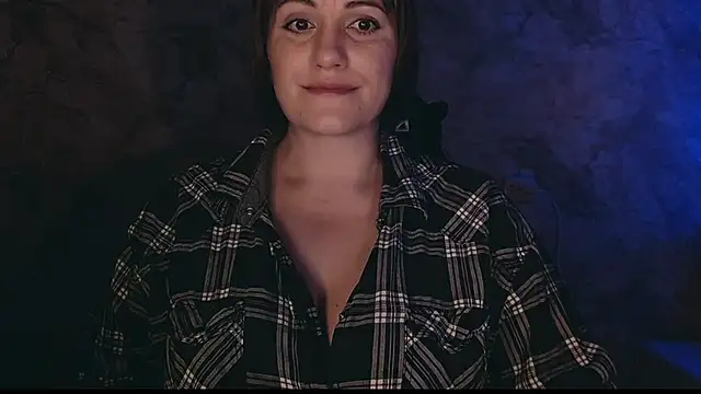 Snapshot of _letty_ chatting on March 2025 12:09:02 AM  letty  online show from March 2025 12:09:02 AM