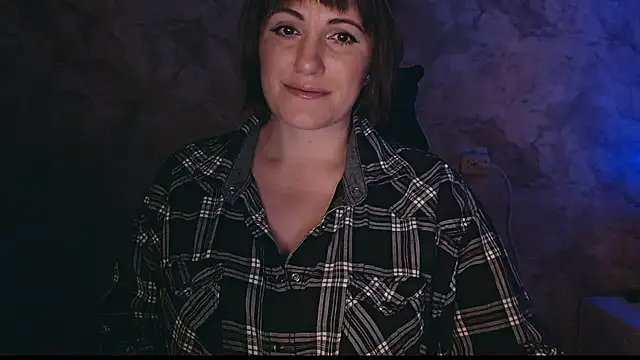 Snapshot of _letty_ chatting on March 2025 12:33:02 AM  letty  online show from March 2025 12:33:02 AM