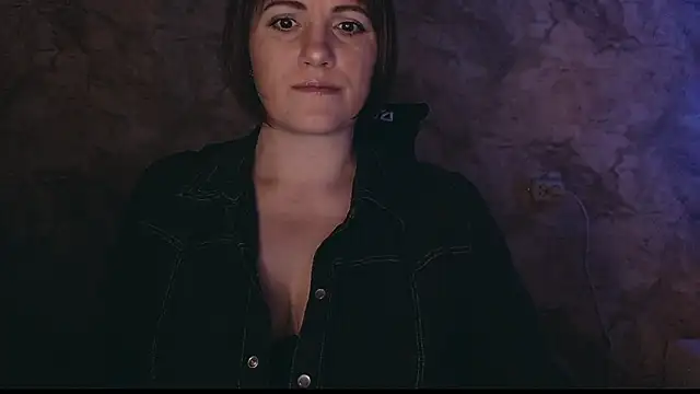 Snapshot of _letty_ chatting on March 2025 08:49:01 PM  letty  online show from March 2025 08:49:01 PM