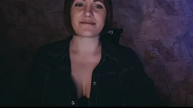 Snapshot of _letty_ chatting on March 2025 12:15:01 AM  letty  online show from March 2025 12:15:01 AM