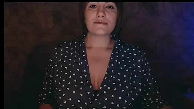 Snapshot of _letty_ chatting on October 2025 10:29:01 PM  letty  online show from October 2025 10:29:01 PM