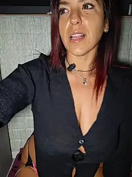 allyson22andy online show from February 2026 10:05:02 PM