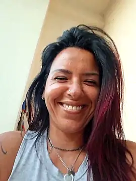 Snapshot of allyson22andy chatting on April 2026 05:30:01 PM allyson22andy online show from April 2026 05:30:01 PM