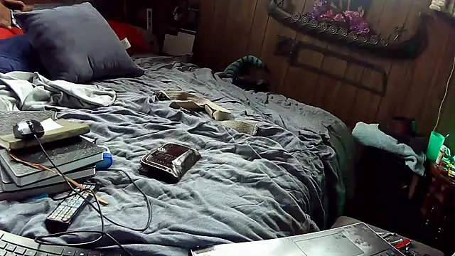 Makowboy online show from January 2025 05:51:02 PM