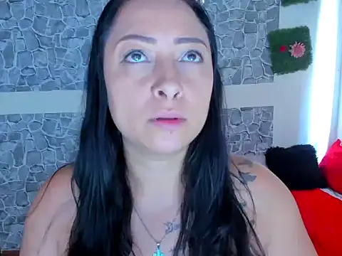 Snapshot of julybravo chatting on September 2025 03:11:01 PM julybravo online show from September 2025 03:11:01 PM