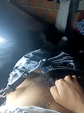 Snapshot of davinxho chatting on October 2025 06:59:01 AM davinxho online show from October 2025 06:59:01 AM