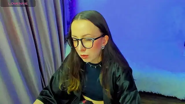 Snapshot of CurlySteph chatting on January 2026 04:33:02 PM CurlySteph online show from January 2026 04:33:02 PM