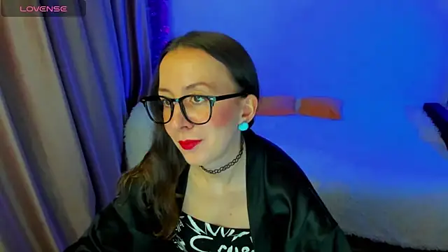 Snapshot of CurlySteph chatting on February 2026 09:18:02 PM CurlySteph online show from February 2026 09:18:02 PM
