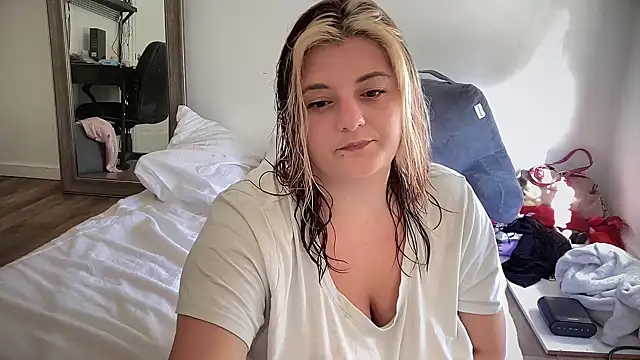 magicsparkles online show from January 2025 04:30:01 PM