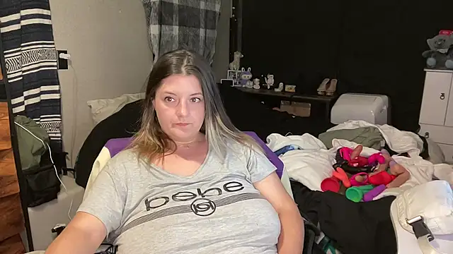 magicsparkles online show from February 2026 03:00:02 AM