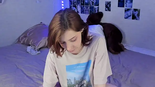 Snapshot of YunaPeace chatting on March 2025 07:17:01 PM YunaPeace online show from March 2025 07:17:01 PM