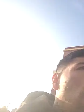 dannnyhot24 online show from April 2026 12:00:02 PM