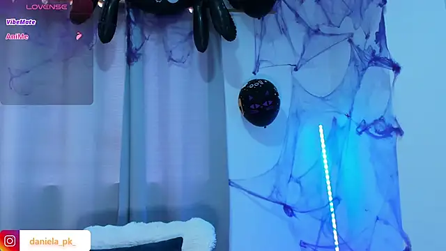 roxy pk  online show from October 2025 04:20:02 PM