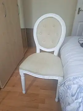 Snapshot of Emily_English57 chatting on April 2026 08:31:02 AM Emily English57 online show from April 2026 08:31:02 AM