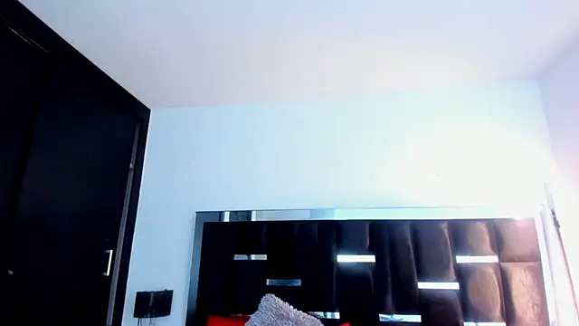 Sammybitchx online show from March 2026 07:46:02 PM