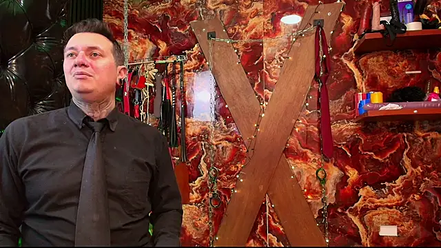 Snapshot of boy_n_girl chatting on April 2026 05:24:01 PM boy n girl online show from April 2026 05:24:01 PM