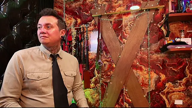 Snapshot of boy_n_girl chatting on April 2026 04:47:02 PM boy n girl online show from April 2026 04:47:02 PM