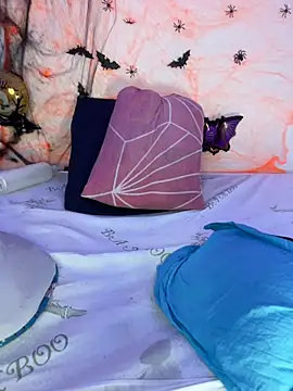 Snapshot of Violeta_Goddess chatting on October 2025 08:51:02 AM Violeta Goddess online show from October 2025 08:51:02 AM