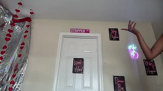 Cum2Charm online show from February 2026 05:42:01 PM