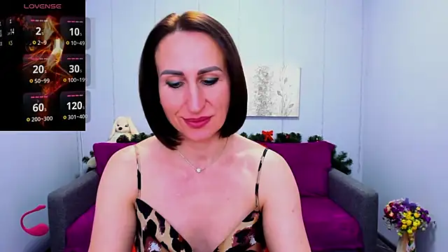 Nia Smithh online show from January 2025 01:24:01 PM