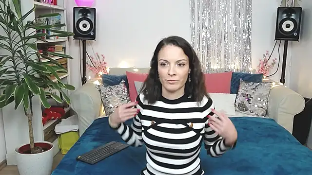 Snapshot of JaneDejaySC chatting on April 2026 07:22:02 PM JaneDejaySC online show from April 2026 07:22:02 PM