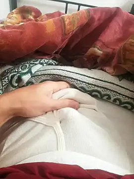 Ummfuss1 online show from December 2024 02:05:02 PM