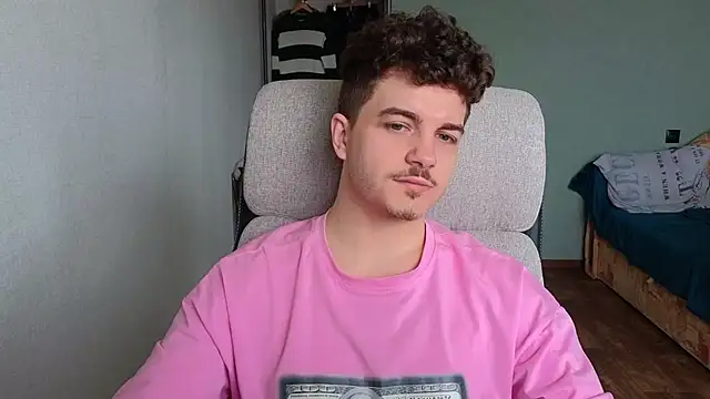 Snapshot of Remy_Miles chatting on March 2026 08:00:02 AM Remy Miles online show from March 2026 08:00:02 AM