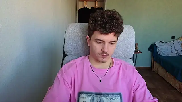 Snapshot of Remy_Miles chatting on March 2026 05:02:02 AM Remy Miles online show from March 2026 05:02:02 AM