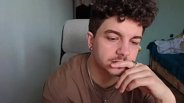 Snapshot of Remy_Miles chatting on March 2026 05:11:02 AM Remy Miles online show from March 2026 05:11:02 AM