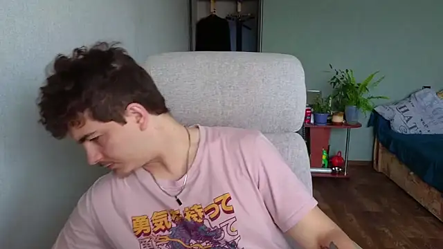 Snapshot of Remy_Miles chatting on April 2026 06:29:02 AM Remy Miles online show from April 2026 06:29:02 AM