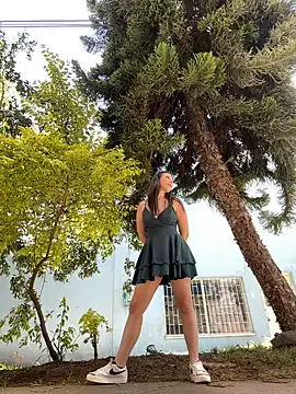 Snapshot of Alyshanon18 chatting on April 2026 06:05:01 PM Alyshanon18 online show from April 2026 06:05:01 PM